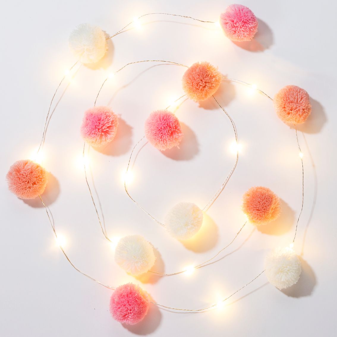 Pink Pom Pom Lights