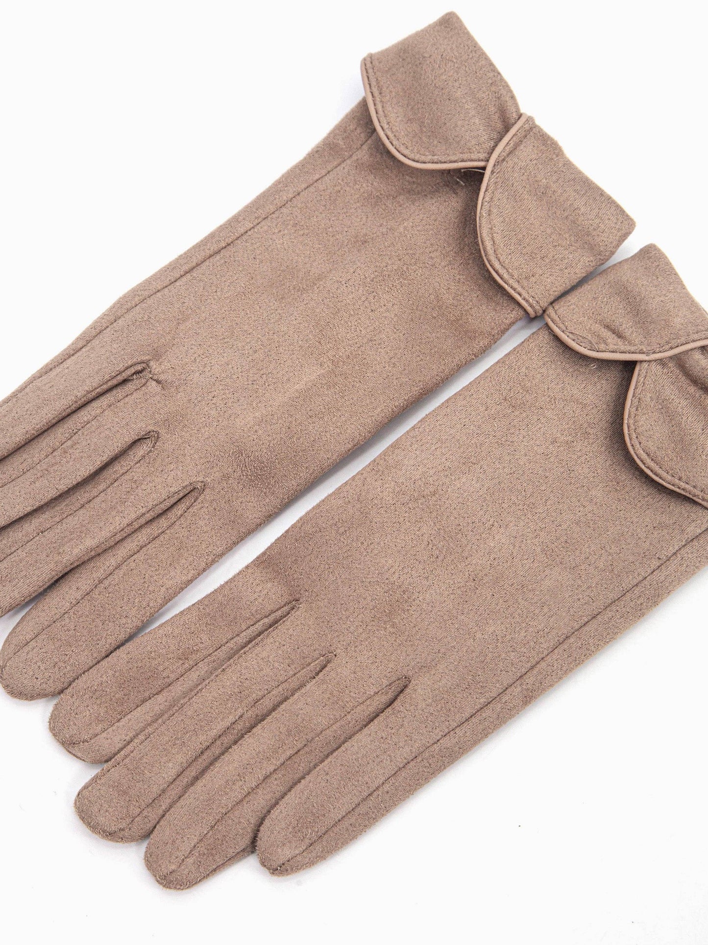Tori Scalloped Cuff Gloves - Camel: One-size