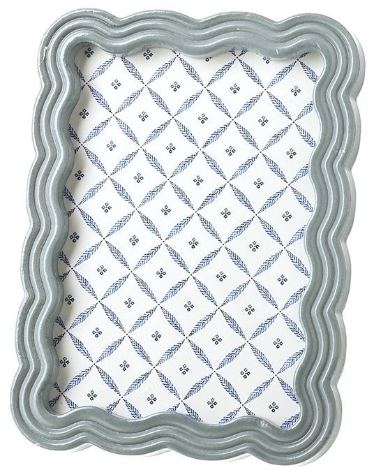 Blue Wavy Frame 20cm