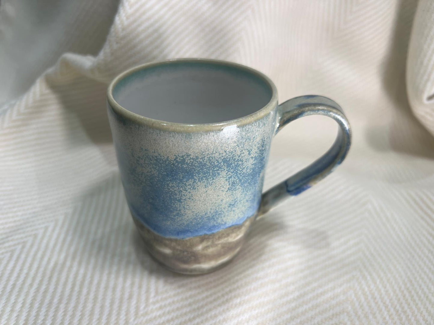 CE8 - Handmade cup