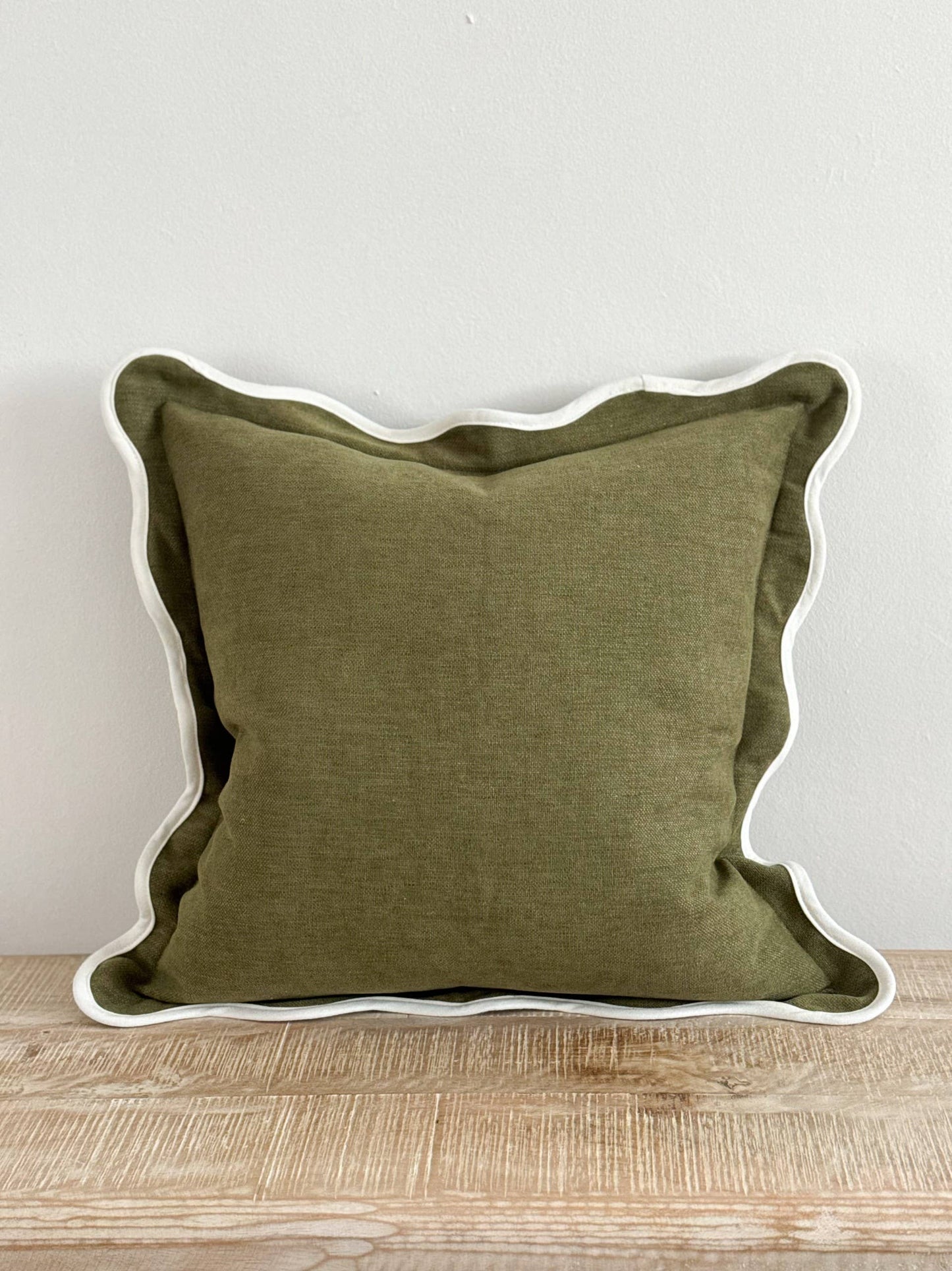 Chloe Olive Scalloped 45x45 - Linen Blend