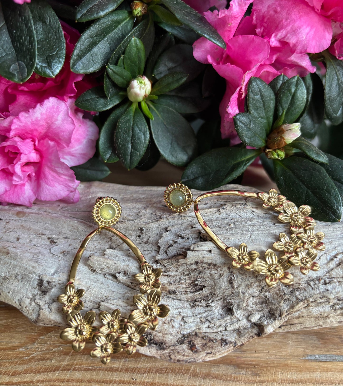 18ct Gold Plated Green Aventurine Flower Hoop Earrings  OR14