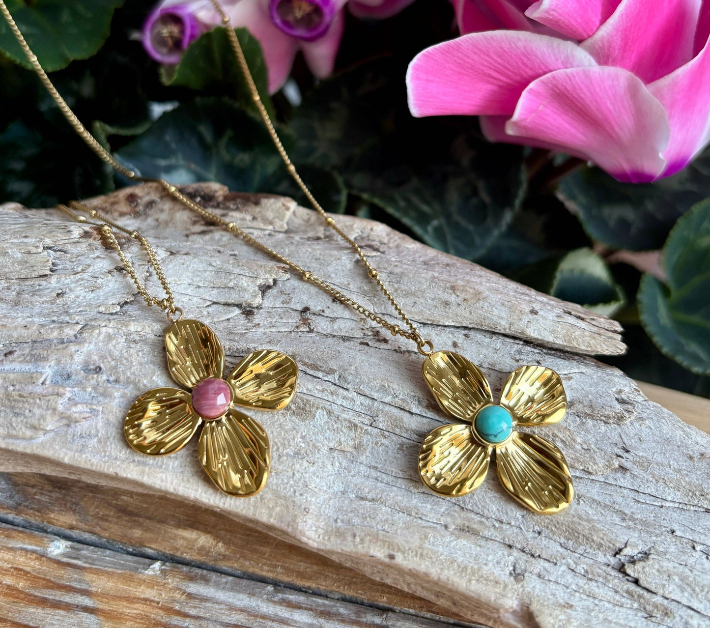 18ct Gold Plated Natural Stone Flower Pendant Necklace Turquoise OR55
