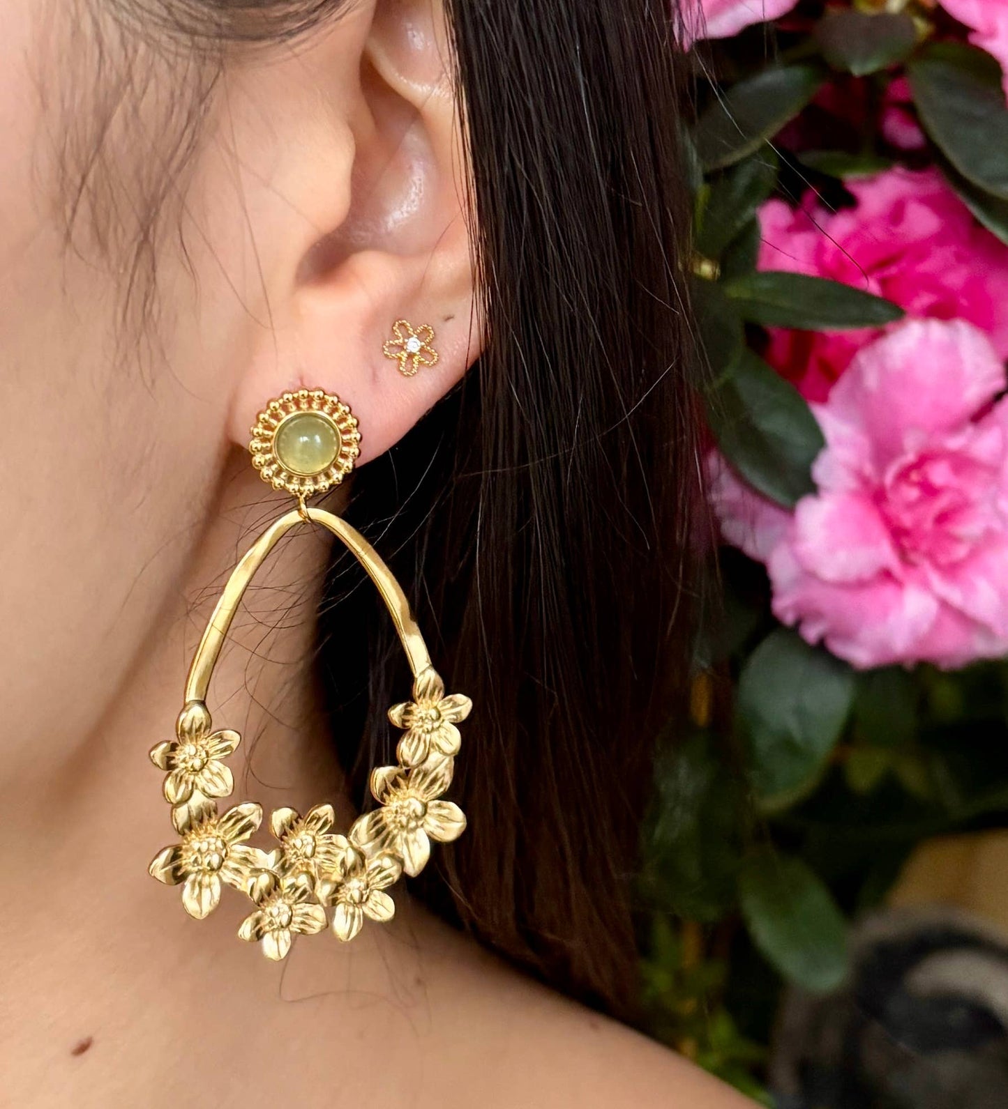 18ct Gold Plated Green Aventurine Flower Hoop Earrings  OR14