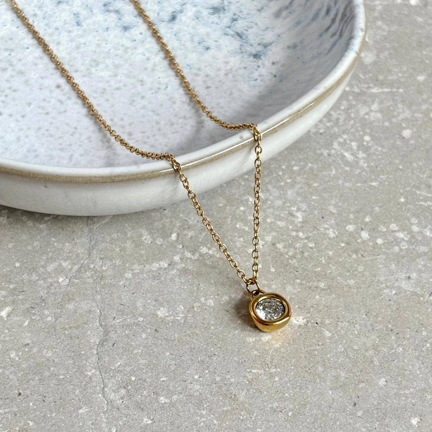 Tarnish Resistant Classic Silver Necklace. FB03