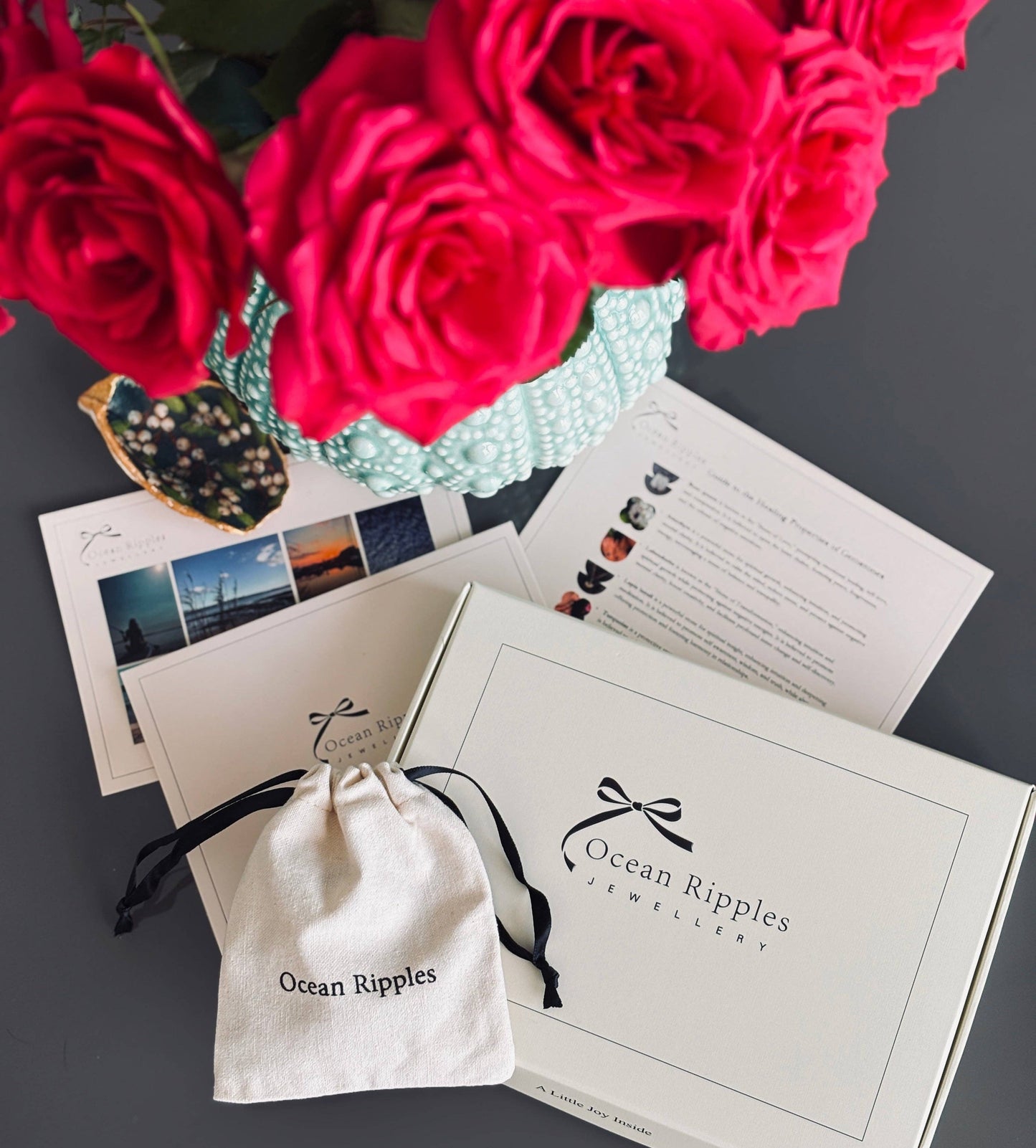 18ct Gold Plated Pink Stone Shell Charms Bracelet OR61