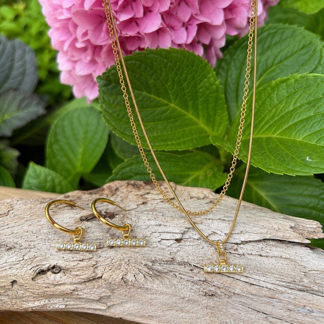 18ct Gold Plated Double Chain T Bar Necklace  OR89