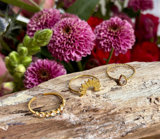 18ct Gold Plated Cubic Zirconia Sun & Drop Stacking Ring Set OR32