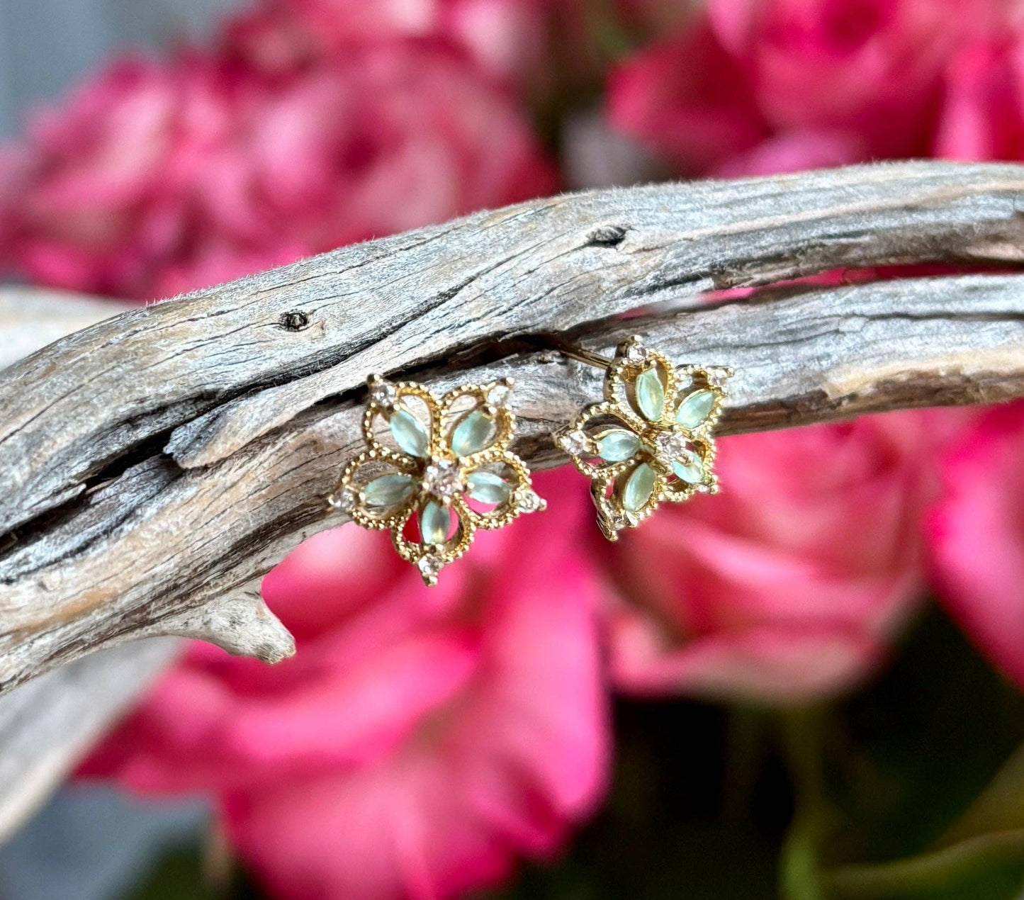 14ct Gold Plated Cubic Zirconia Green Petal Flower Earrings OR56