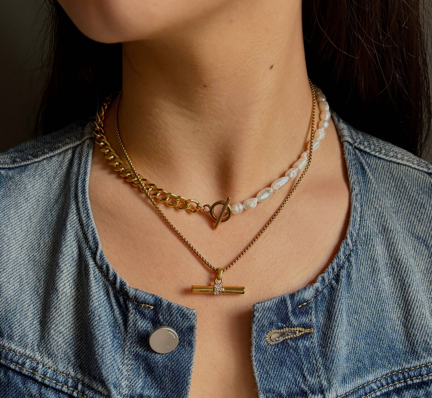 18ct Gold Plated Cubic Zirconia T Bar Necklace OR23