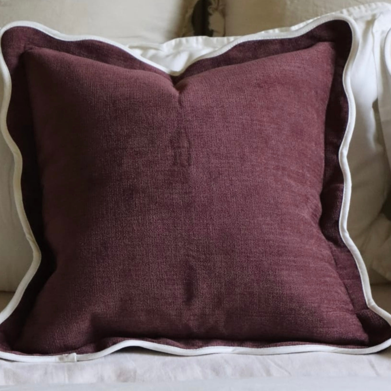 Chloe Plum Scalloped 45x45cm - Linen Blend