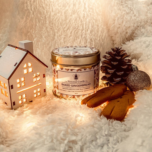 Baked Gingerbread Tin Candle