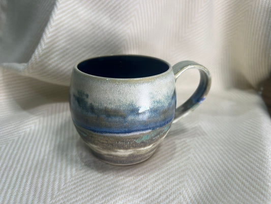 CE11 - Handmade cup