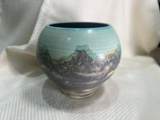 CE13 - Handmade Vase