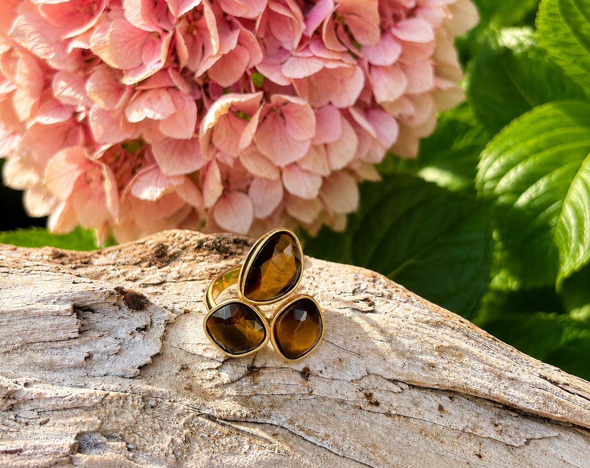 18ct Gold Plated Three Stone Tiger's Eye Ring OR95