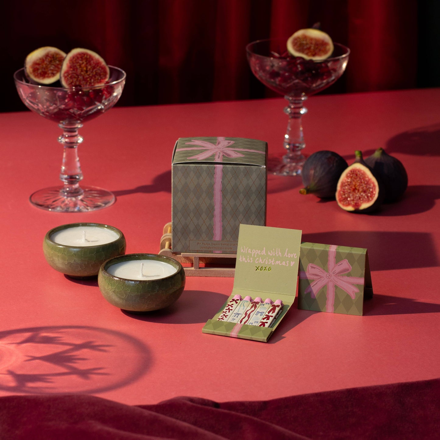 Wrapped with Love Bow Matchbook