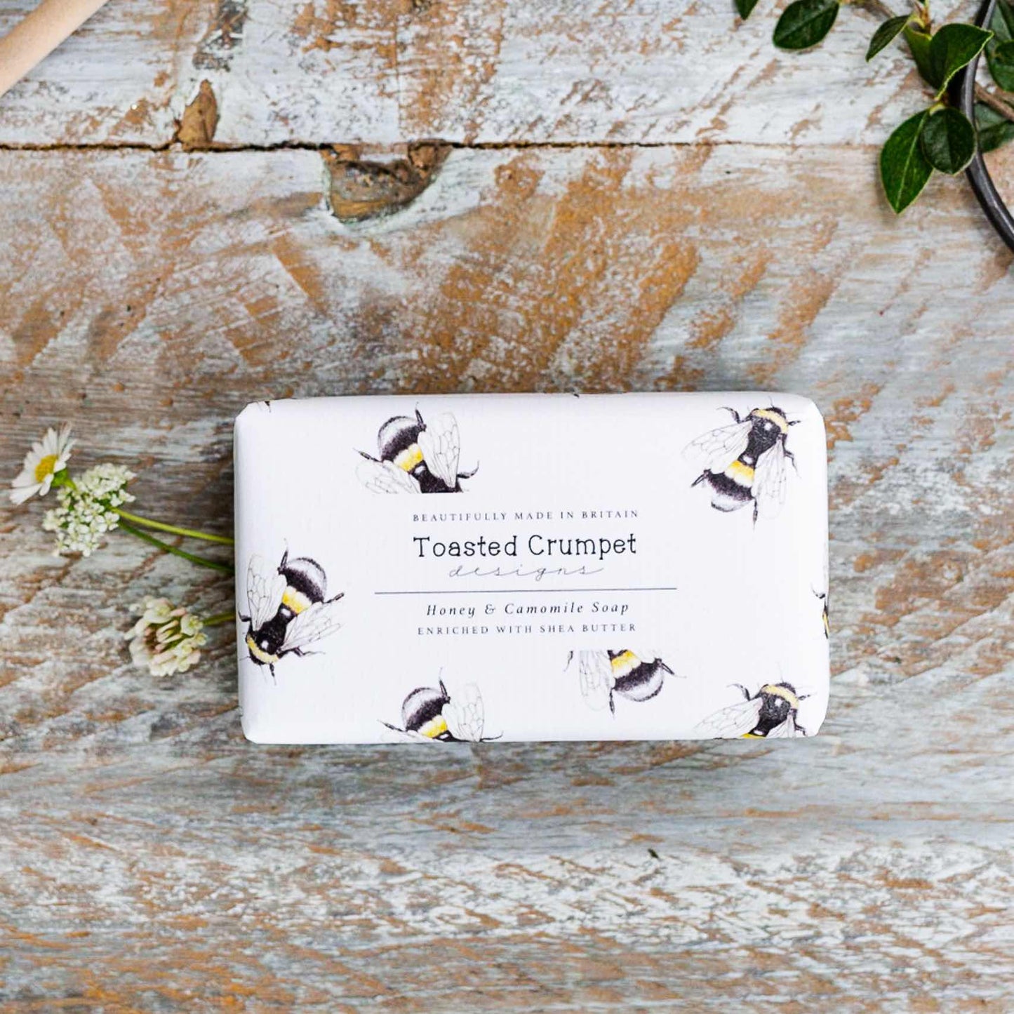 Honey & Camomile Soap (Bee Collection)