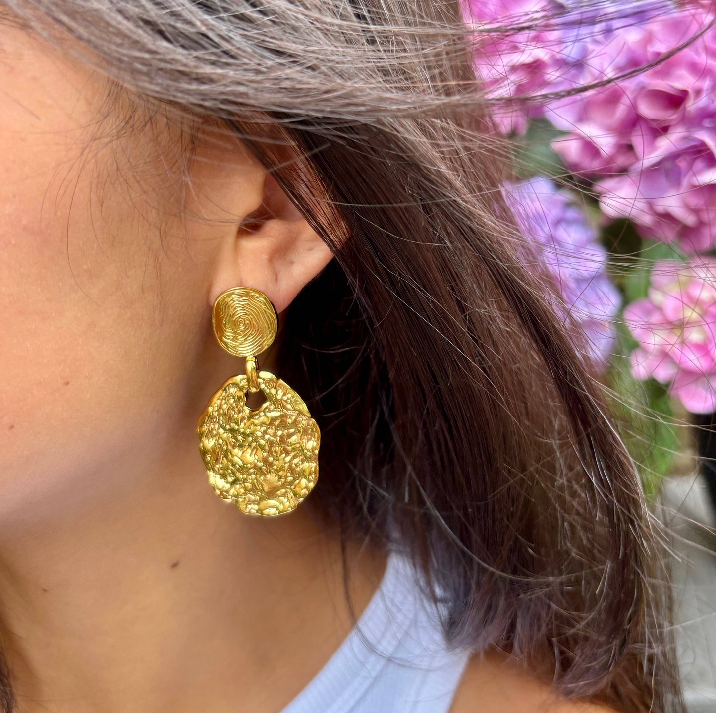 18ct Gold Plated Hammered Disc Earrings OR13