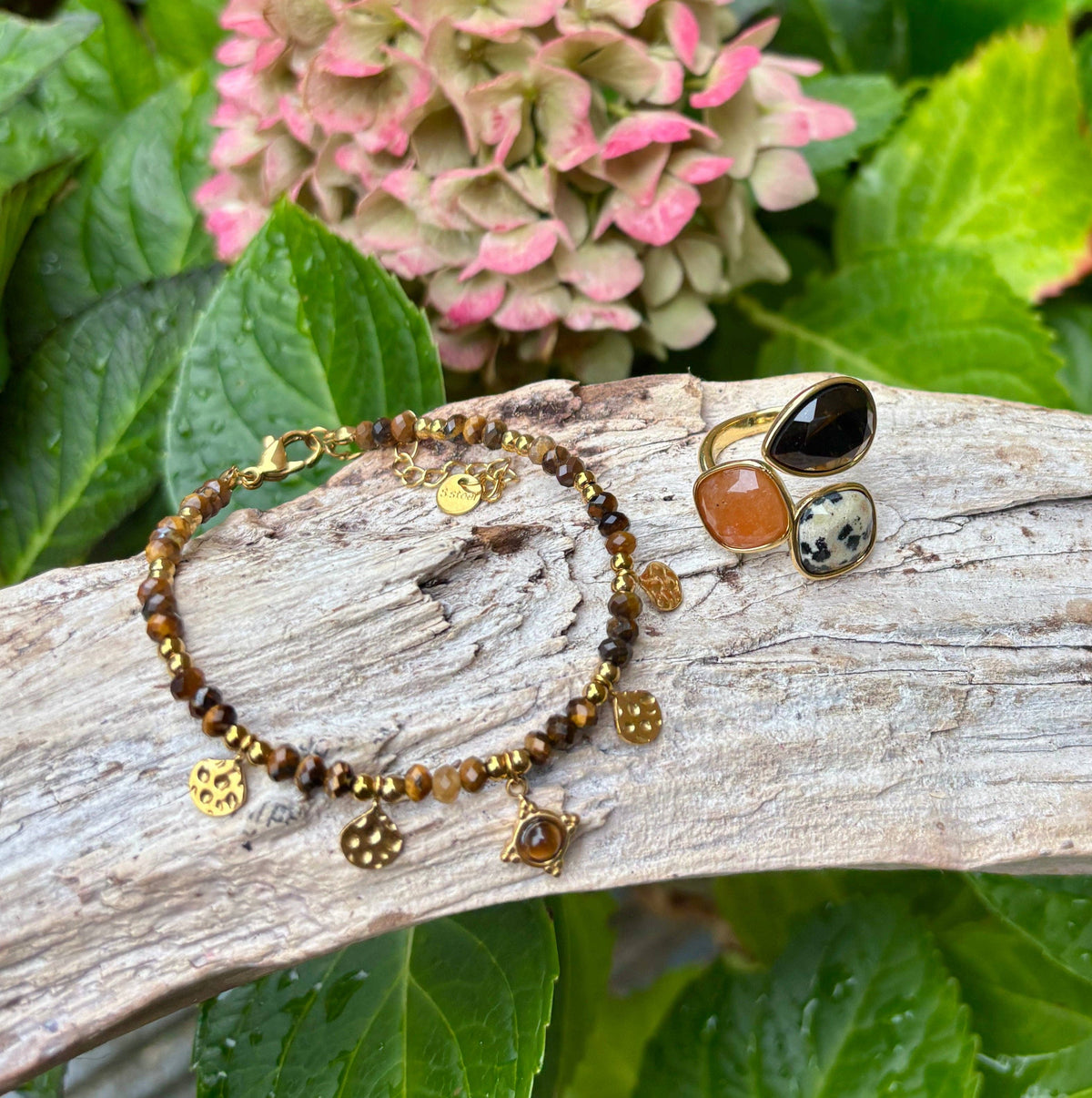 18ct Gold Plated Trio Stone Statement OR96