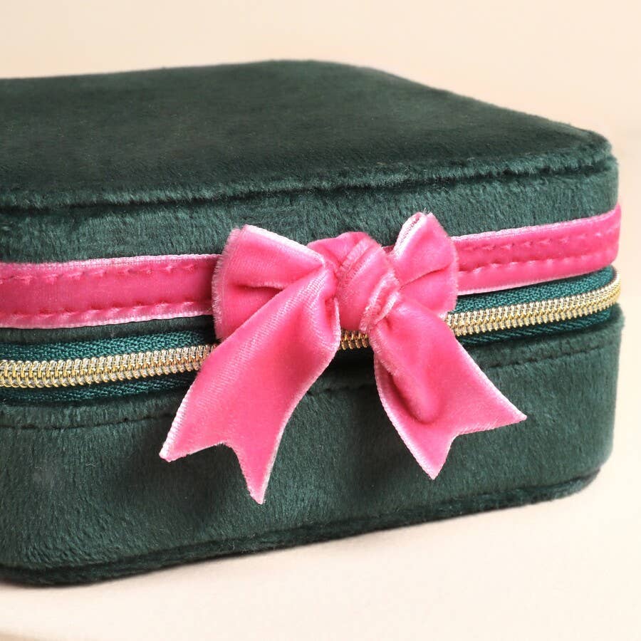 Green and Pink Velvet Bow Square Travel Jewellery Case