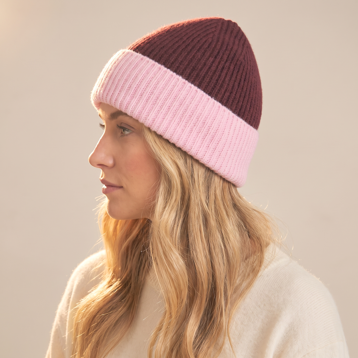 Two Tone Beanie Hat in Berry/Pink: One Size