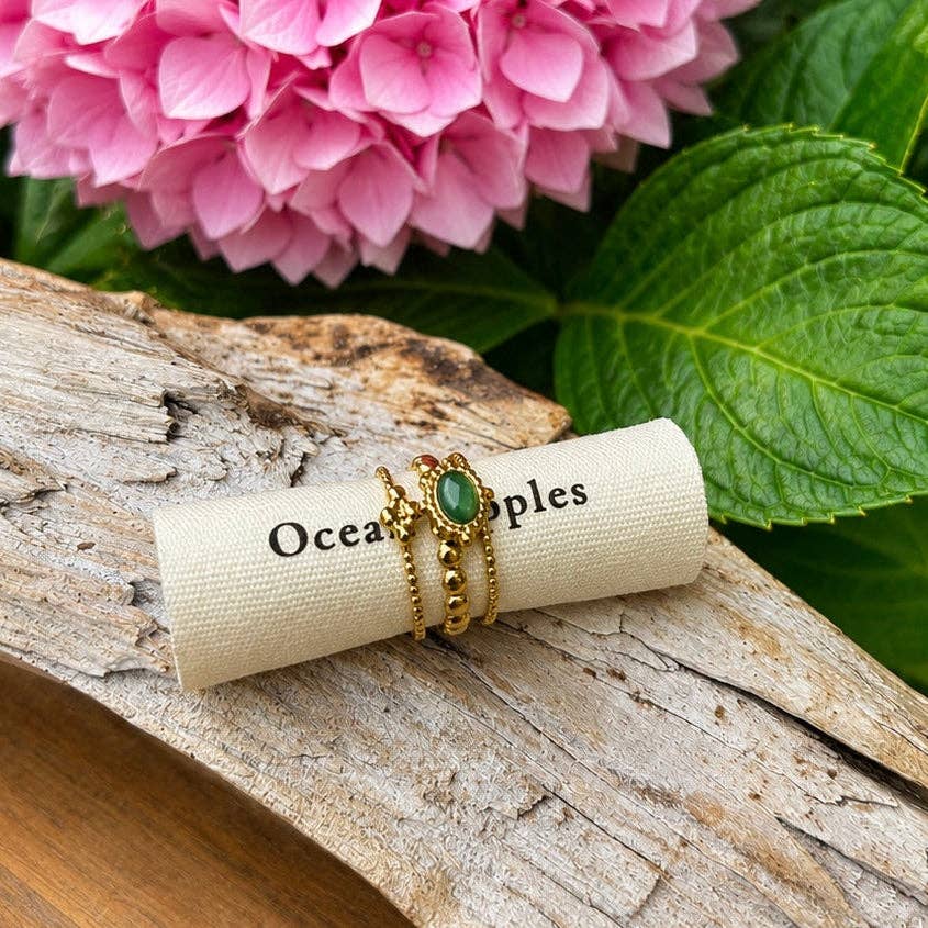 18ct Gold Plated Green Agate Triple Band Ring. OR94
