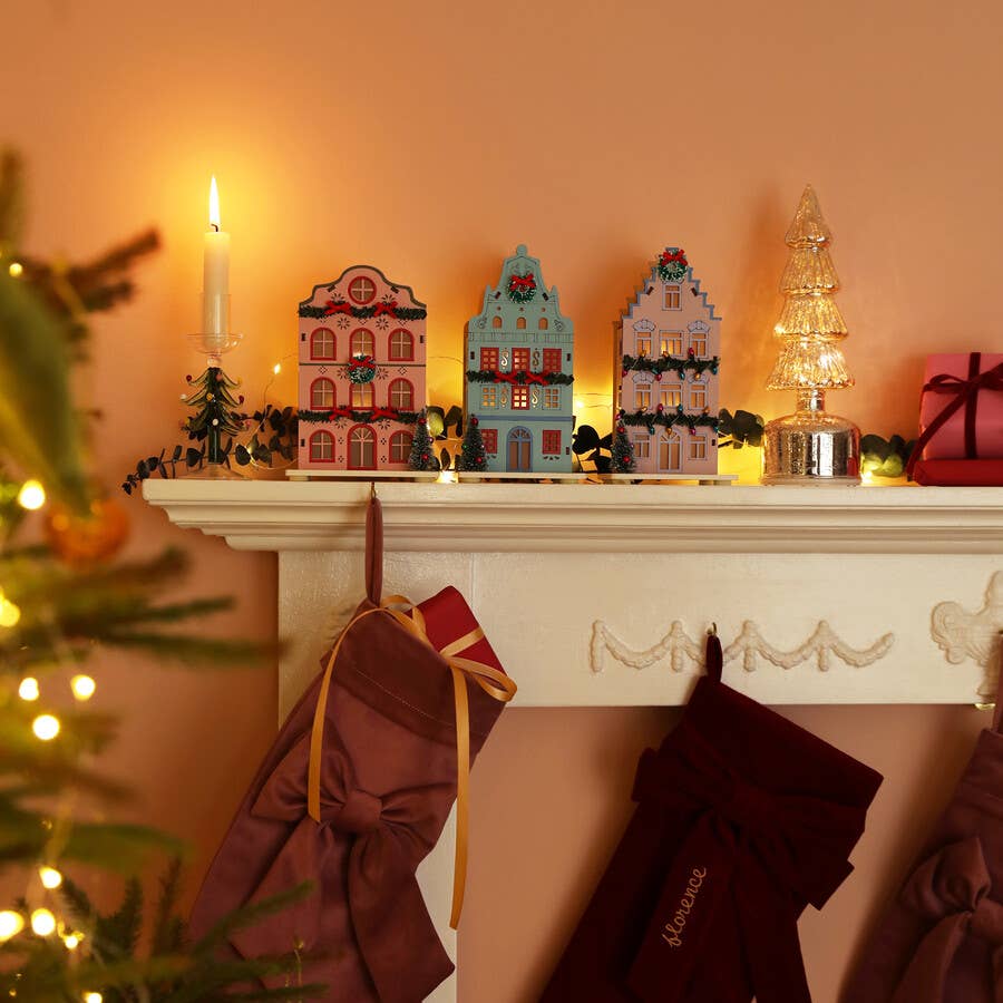 Battery Powered Wooden Lilac LED House Light Decoration