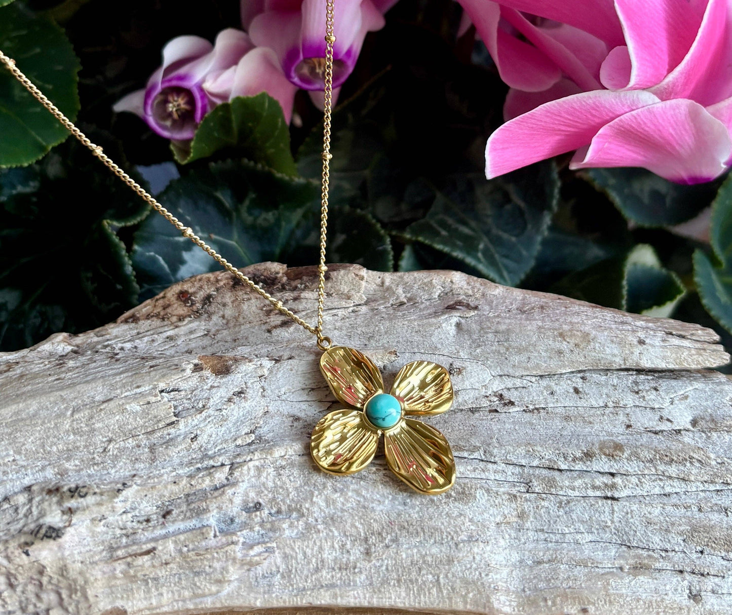 18ct Gold Plated Natural Stone Flower Pendant Necklace Turquoise OR55