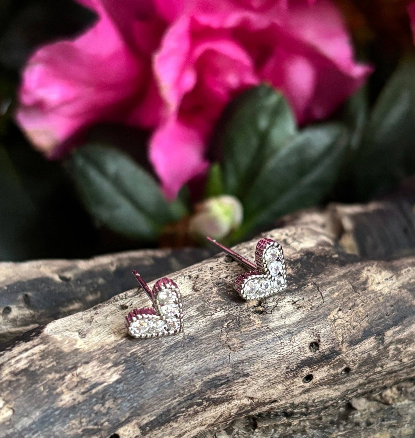 14ct Gold Plated Cubic Zirconia Silver Heart Earrings OR86